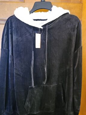 Cozie By Pink Rose Black and White Sherpa-Lined Hoodie